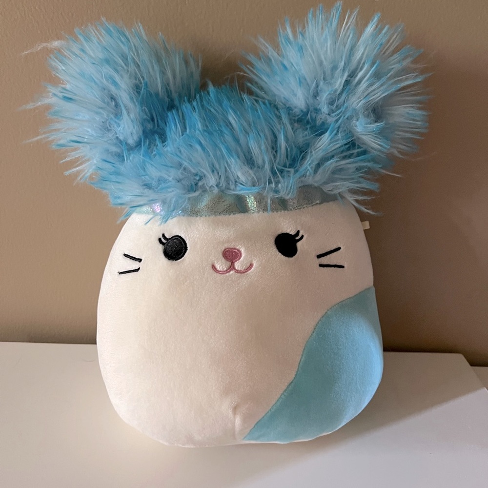 SQUISHMALLOW CORA THE CAT SQUISHDOO NWOT